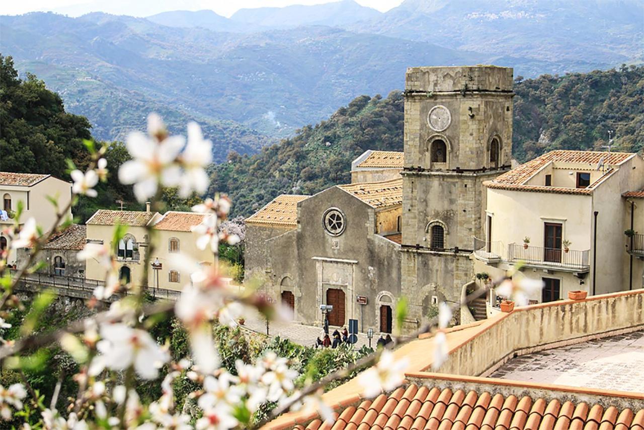 Due Sicilie Maison De Charme Casalvecchio Siculo Zewnętrze zdjęcie
